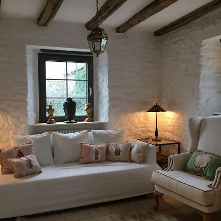 Am Eifelsteig Holiday home *